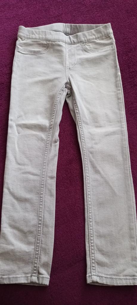 Džegíny, h&m,110