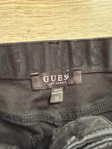 Chlapcenske nohavice, guess,152