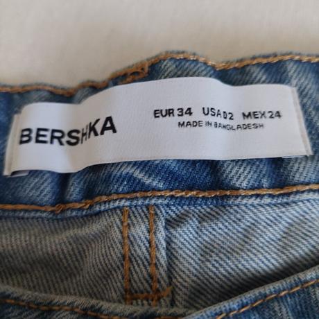 Riflove kratasy nad kolena, bershka,34