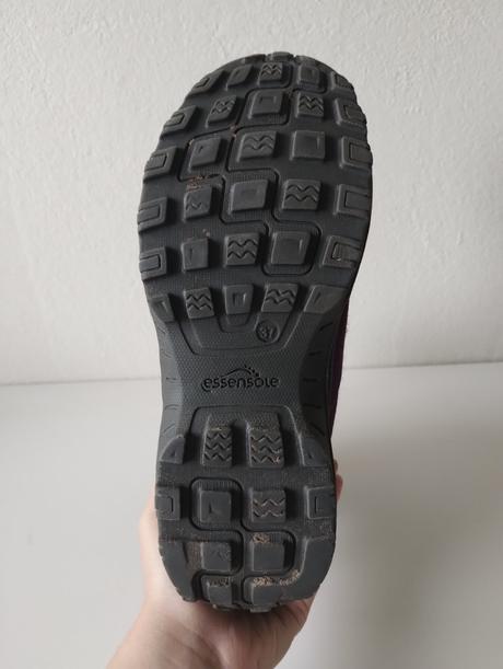 Dievčenské snehule, quechua,37