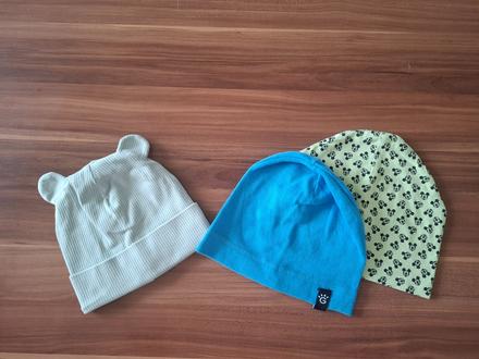 3x čiapka prechodka, reserved,92