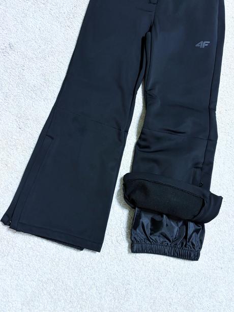 4f lyžiarske softshell nohavice, 134
