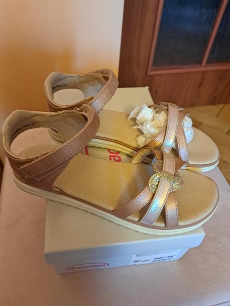 Sandálky, graceland,34