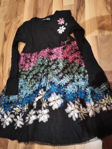 Balíček vecí pre dievčatko veľkosti 134-140, 134