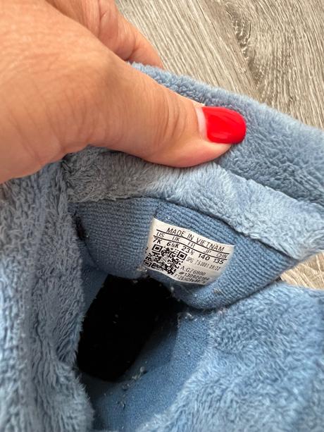 Adidas snehule, adidas,23