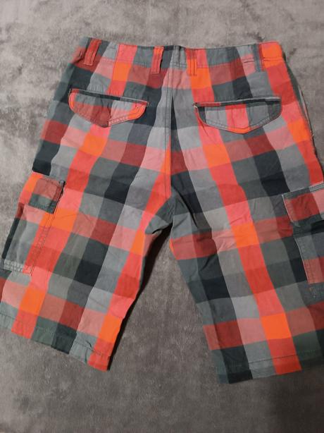 Krátke nohavice, 158