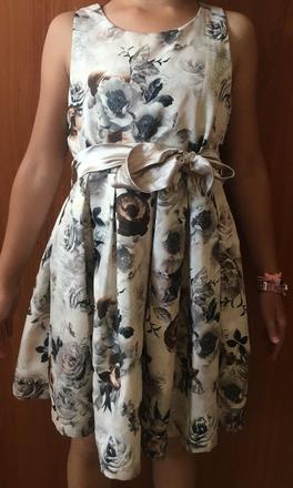 Slávnostné kvalitné šaty na viac rokov od 116-134, 116