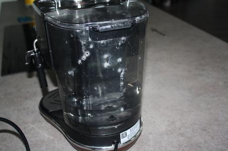 Delonghi kavovar,