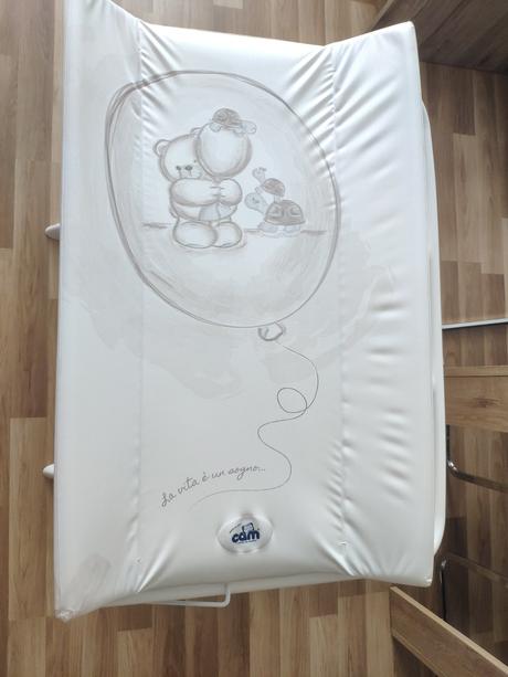 Prebalovací pult s vaničkou cam,