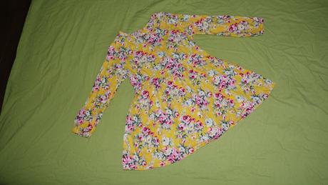 Satocky s kvetinkami, 98