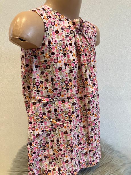 Dievčenské vzorované menčestrové šaty s kvietkami, h&m,98