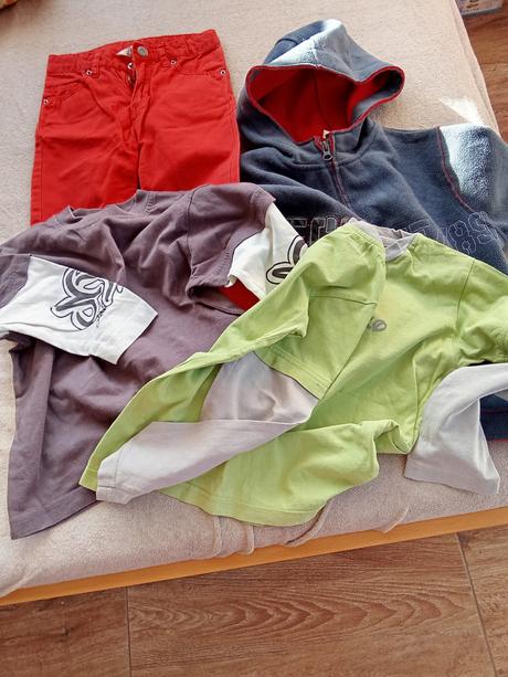 Mikina, nohavice, tricka, 104–116