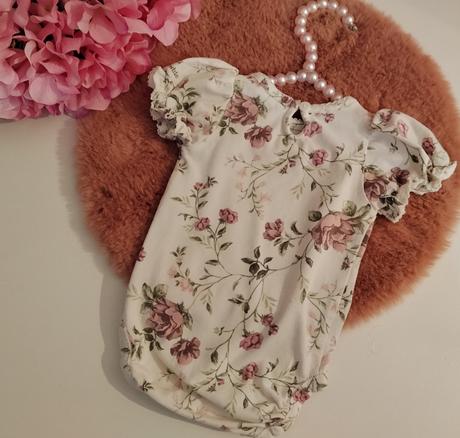 Newbie romantické body s kvetinovým vzorom, newbie,56