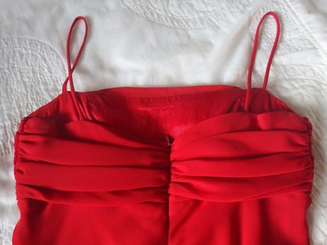 Nádherné ,,žiarivé,, slávnostné šaty, 36