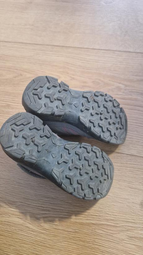 Predam outdoorove topanky quechua, 28, quechua,28