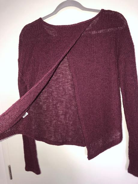 Svetrik s otvoreným chrbtom, aeropostale,m