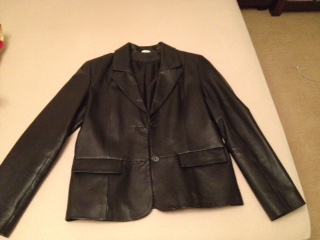 Kožené sako, 38