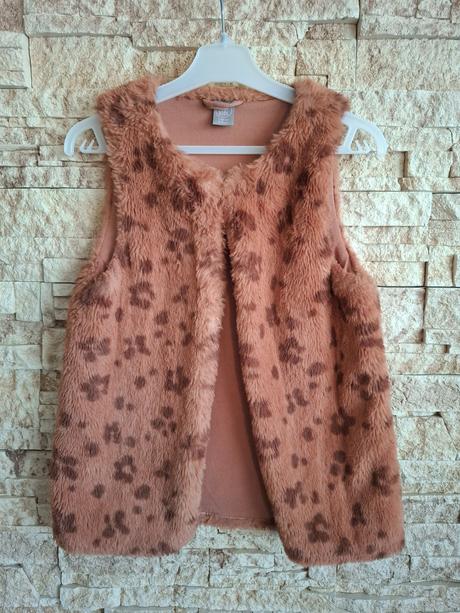 Vesta na 1 gombík 128, 128