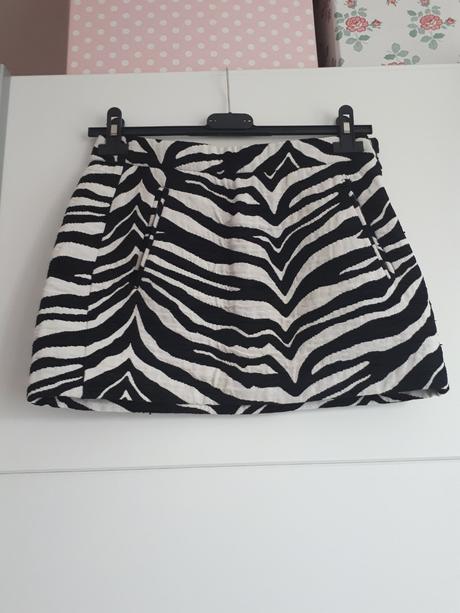 Zebrová sukňa, zara,xs