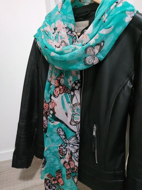 Zelena satka s motýlikmi, orsay, orsay