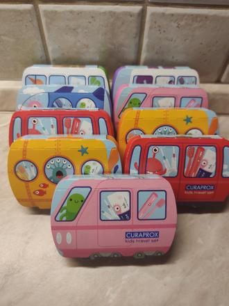 Curaprox travel set,