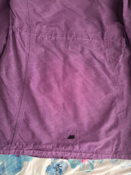 Fialová bunda 10r., skogstad,146