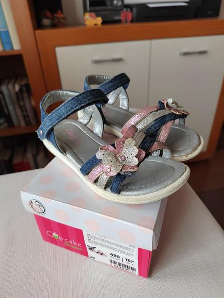 Sandále - trblietkavé s motýľmi v.28, deichmann,28