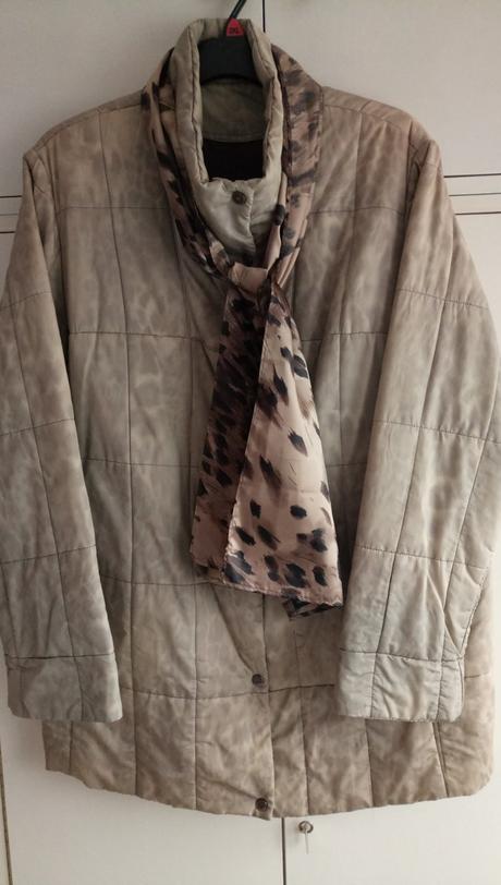 Bunda s poštovným, c&a,46