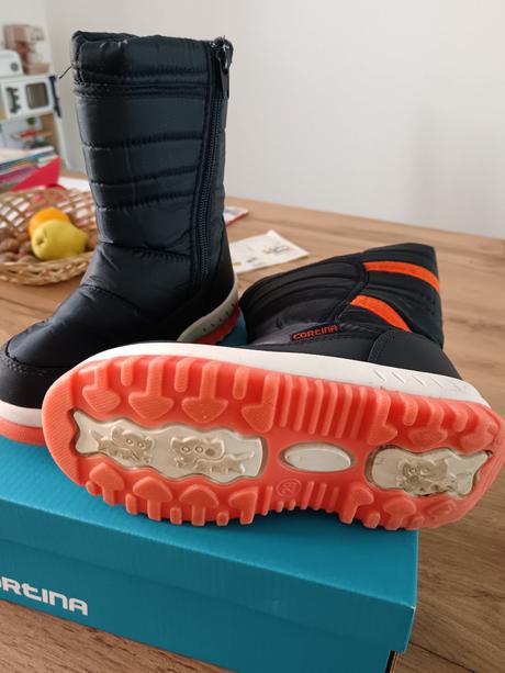 Snehule, deichmann,29
