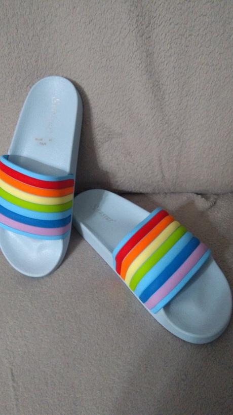 Dúhové šľapky veľkosť 37, 40, 40