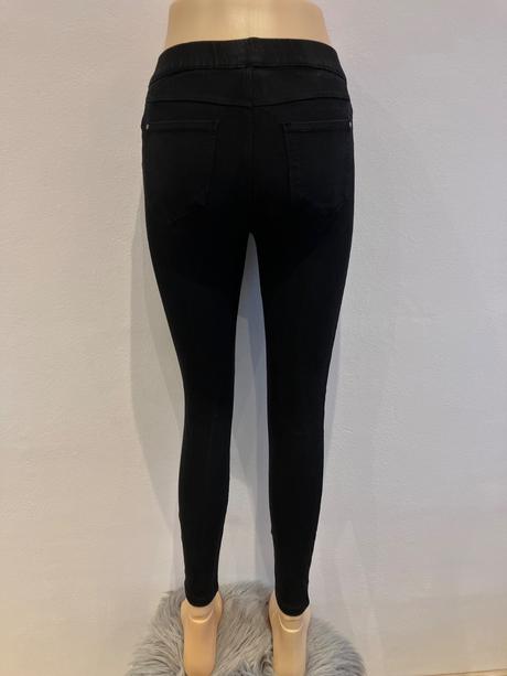 Dámske čierne džegíny (s), amisu,s