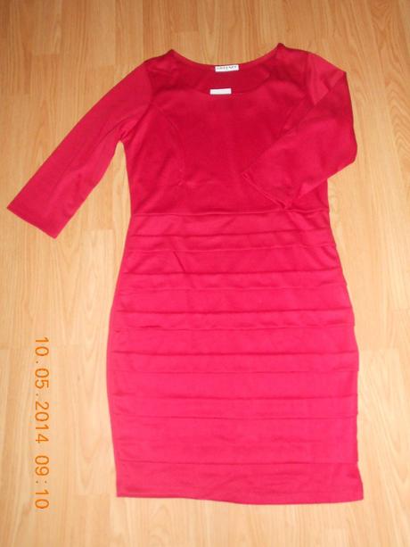 Nenosené šaty xl-42, xl