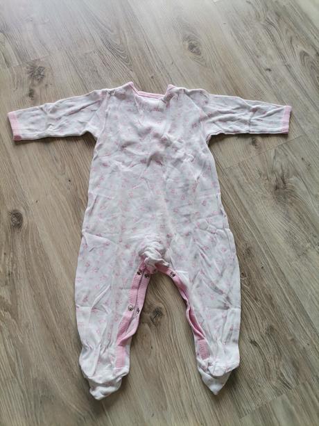 Dievčensky overal, pyzamko, richelieu,74