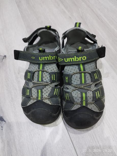 Sandále, umbro,32