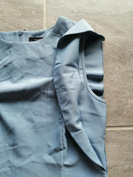 Bledomodré šaty trendyol, v40, s volánmi, 40