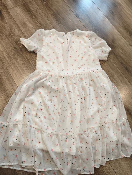 Elegantné šaty, reserved,152