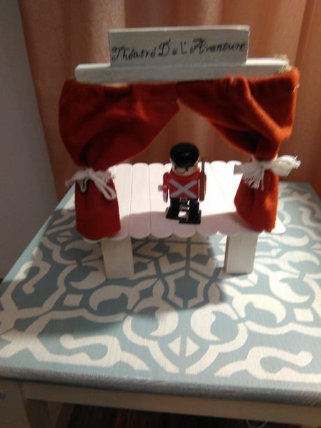 Divadlo na figúrky hand made, 