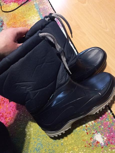 Nove demar snehule c. 37-38 este s vysackou, demar,37