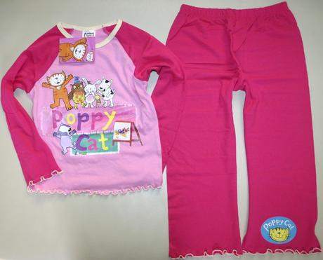 92 nove macickove pyzamko,18-24 mes., 92