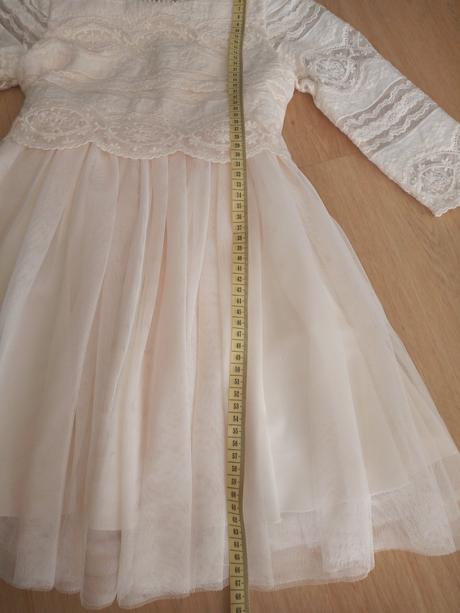 Smotanové šaty s krajkou, 128