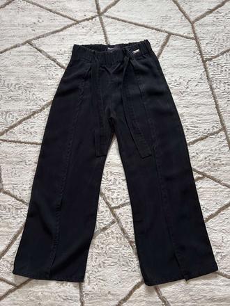 Široké nohavice, 128