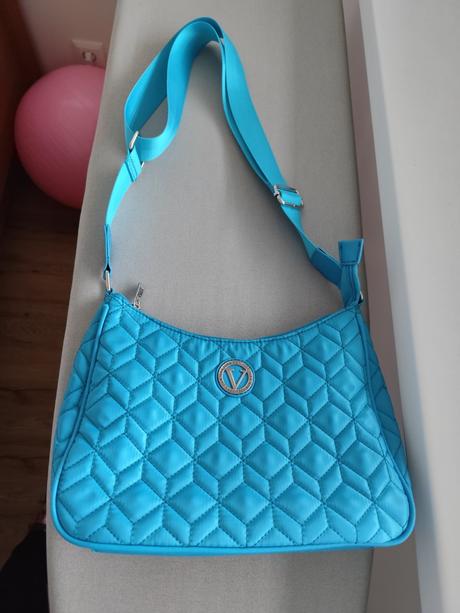 Kabelka vera new york, 