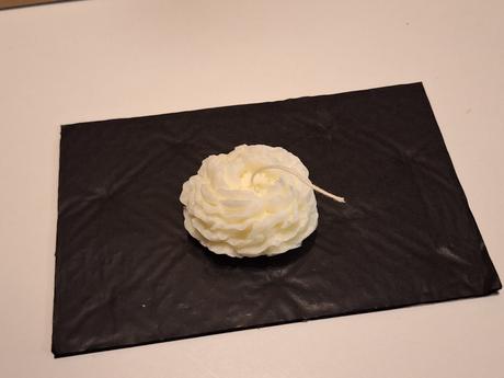 Sviečka v tvare kvetu, 