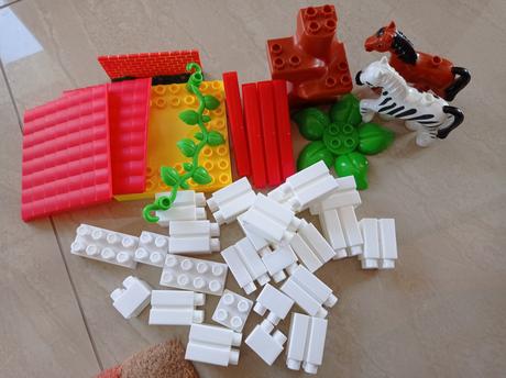 Stavebnica konská maštaľ, 