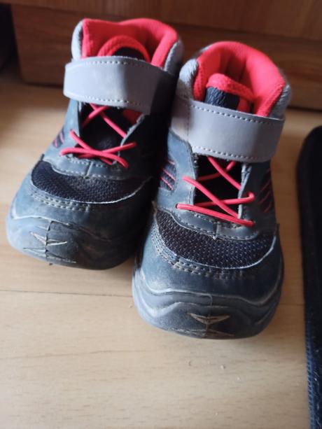 Turistické topánky, 31