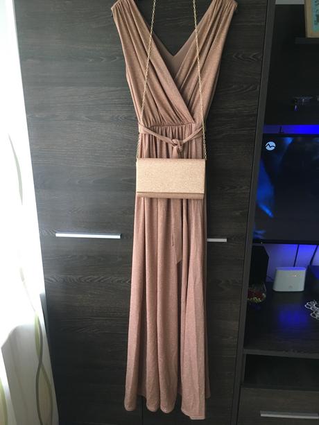 Spoločenské šaty, 38