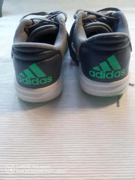 Adidas tenisky, adidas,30