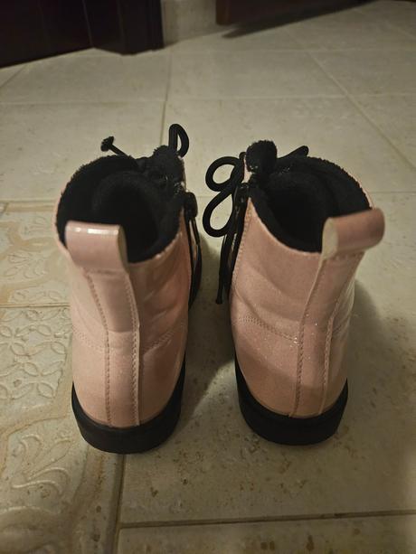 Prechodné lakované topánky, sinsay,30