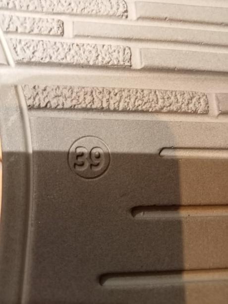 Damske poltopanky, 39