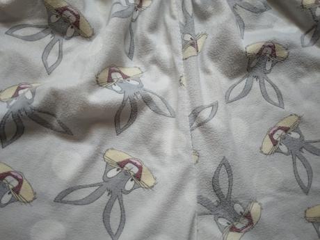 Zajačikové pyžamo, 116